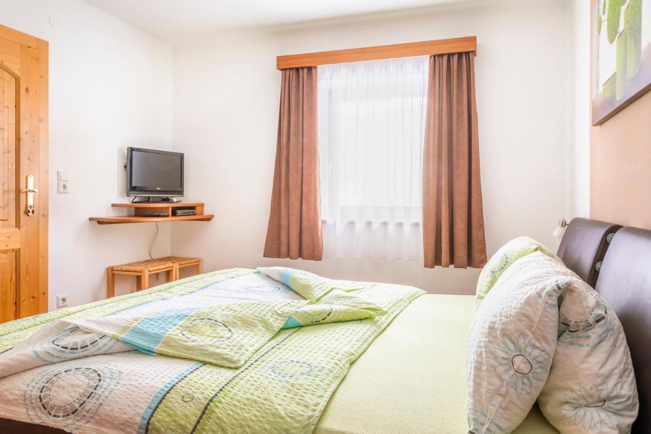 Binderhof Apartment Weisspriach ภายนอก รูปภาพ